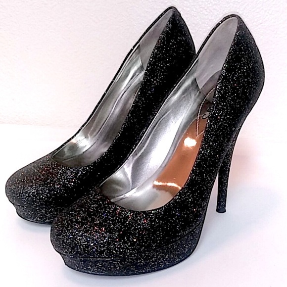 Guess Shoes - 🎯Captivating 5” Heels (Adult)(1 Wear)🎯